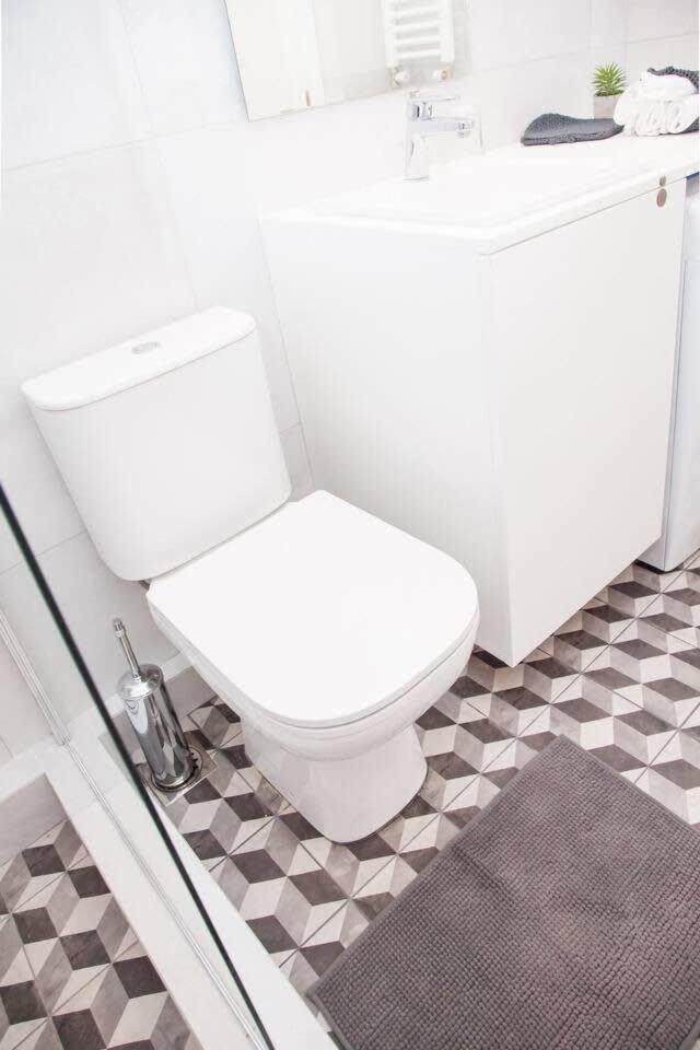 Fully Renovated, Modern Beauty In Central Athens! Экстерьер фото